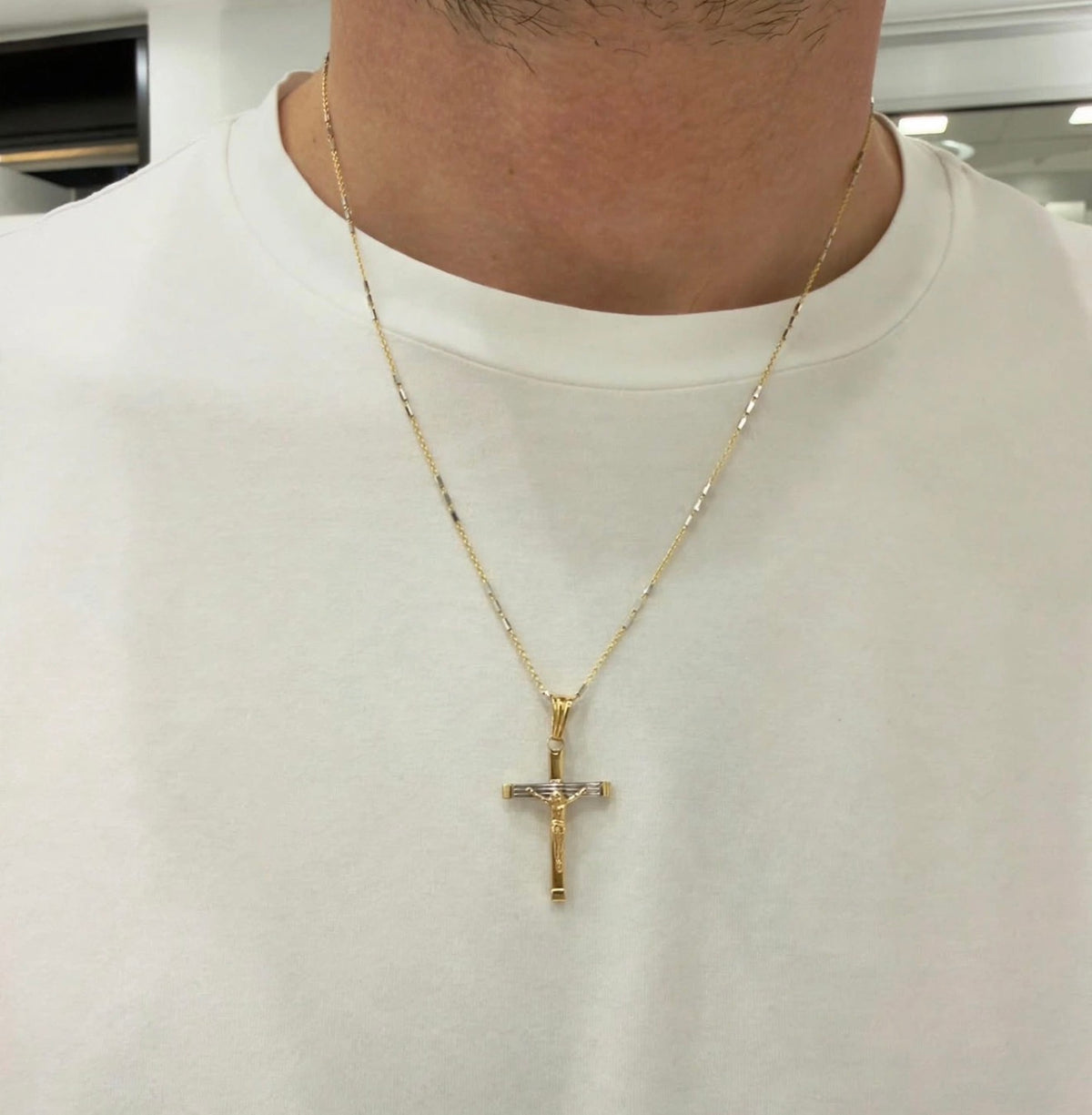 Collana da Uomo con Crocifisso Bicolore in Oro 18 KT