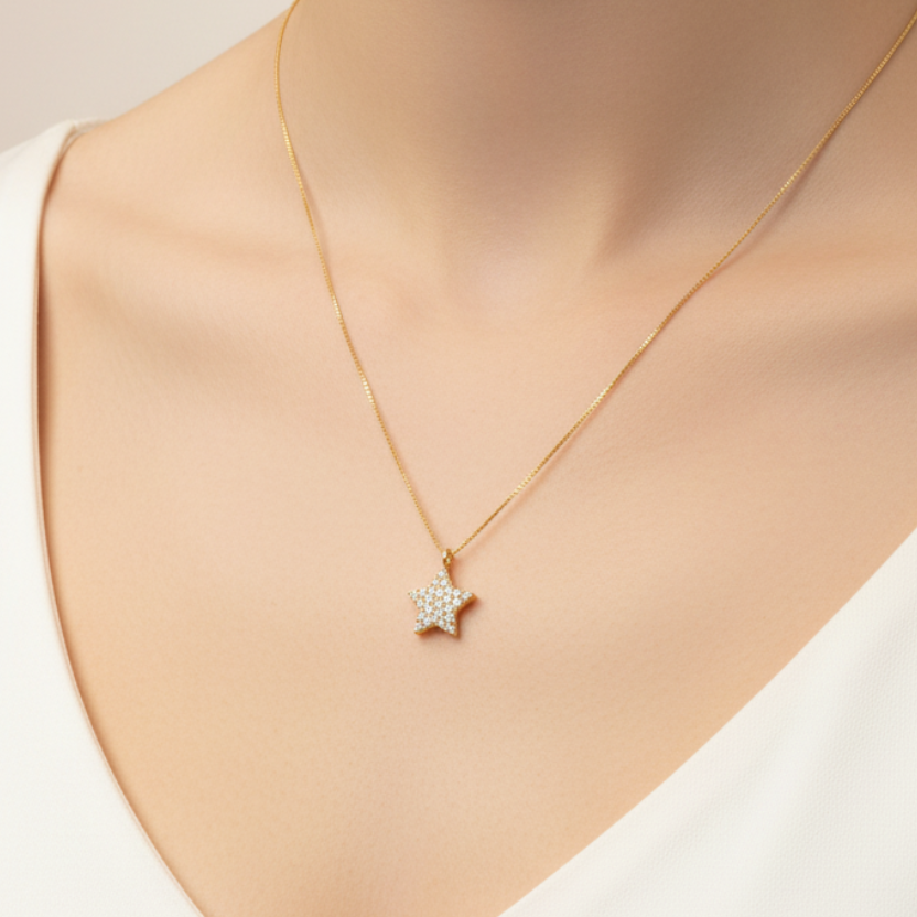 Collana con stella pavé in oro giallo 18KT (750) con zirconi bianchi – Made in Italy