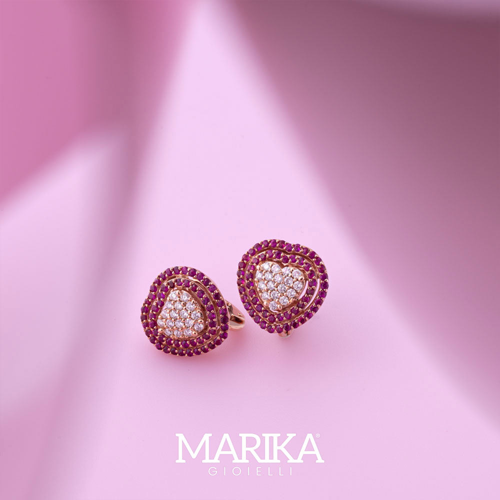 ORECCHINI CUORE IN ORO ROSA 18 CARATI CON DIAMANTI E RUBINI