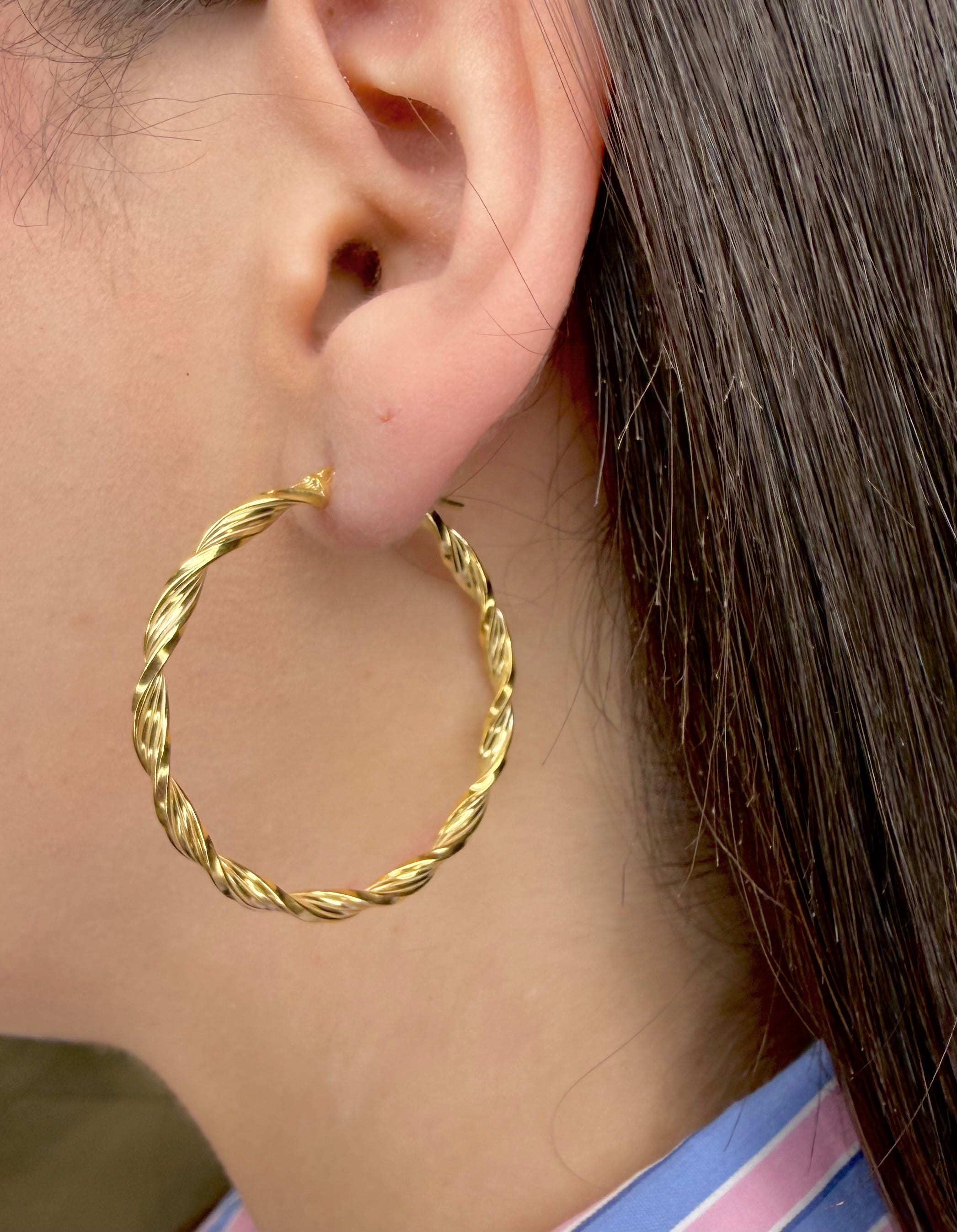 ORECCHINI CERCHIO INTRECCIATO IN ARGENTO 925 DORATO