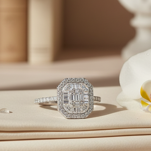 18KT WHITE GOLD OCTAGONAL RING WITH DIAMONDS AND BAGUETTES