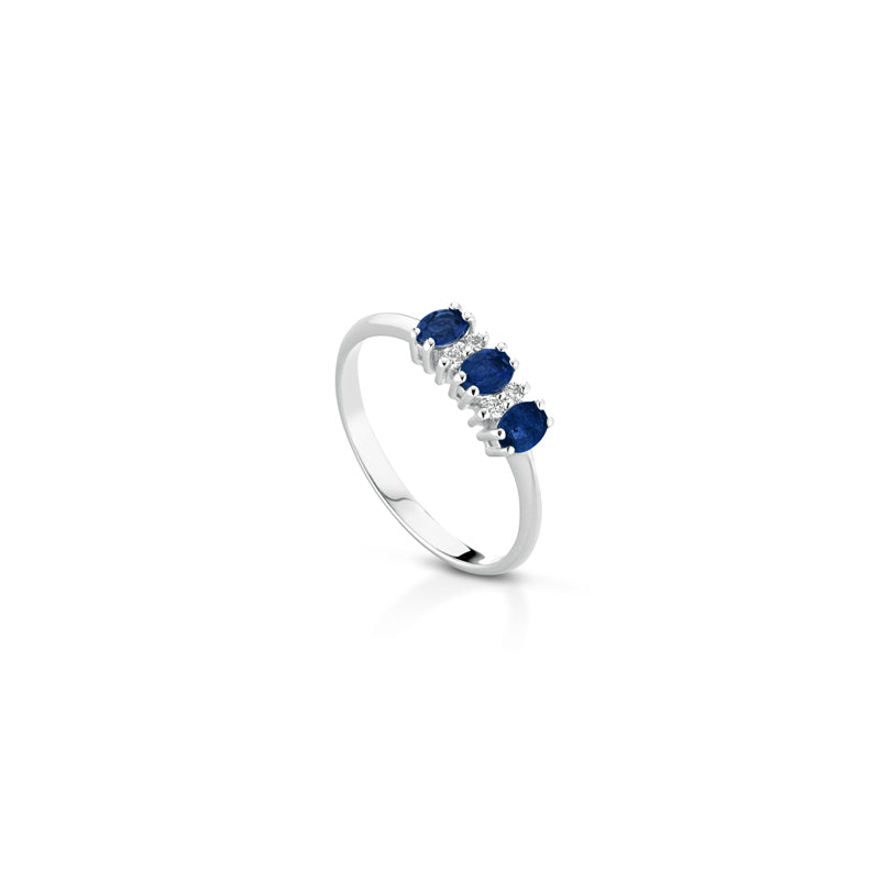 ANELLO TRILOGY IN ORO BIANCO 18 CARATI CON DIAMANTI E ZAFFIRI