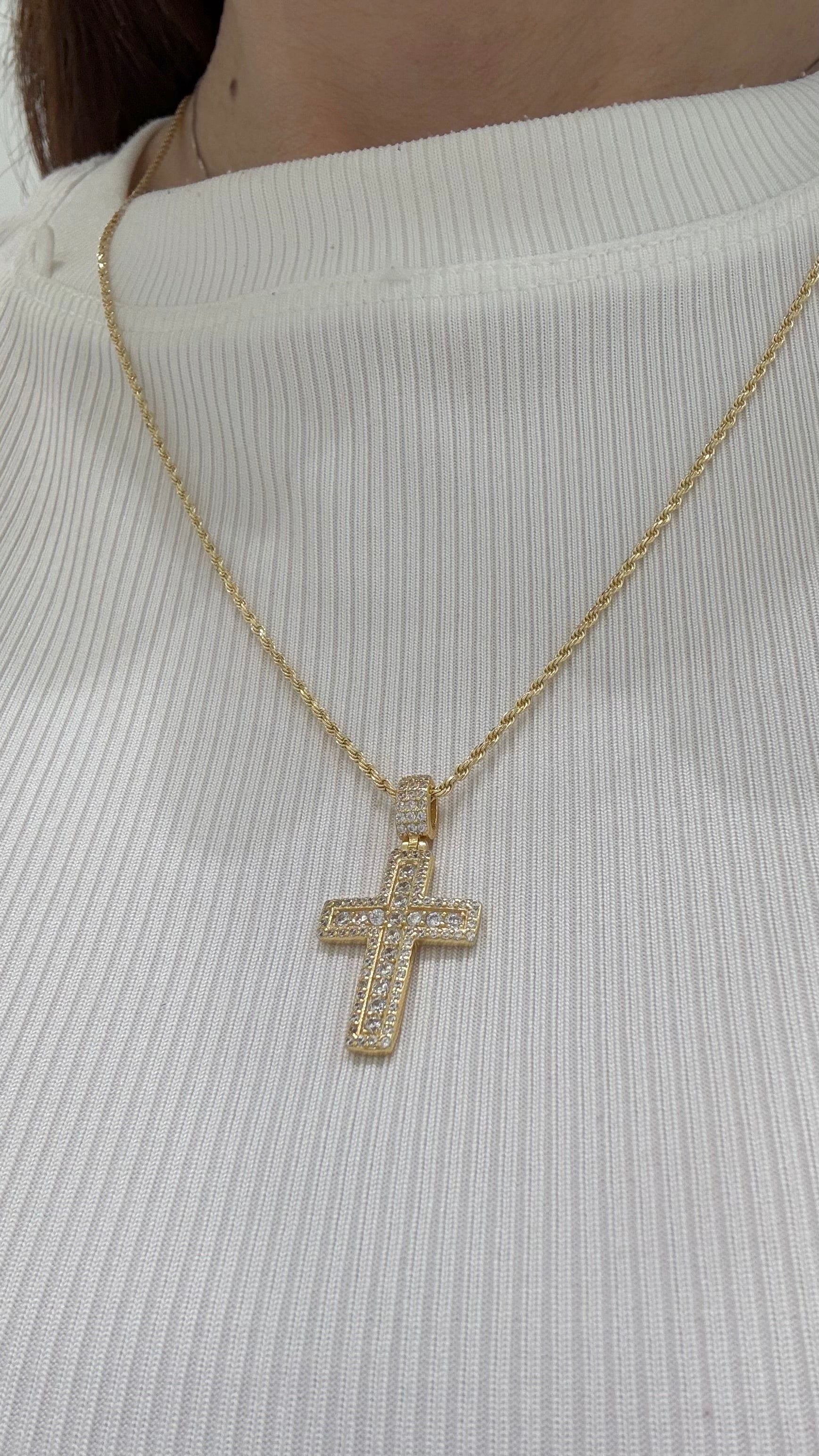 COLLANA UNISEX CON CROCE PAVÉ IN ARGENTO 925 DORATO