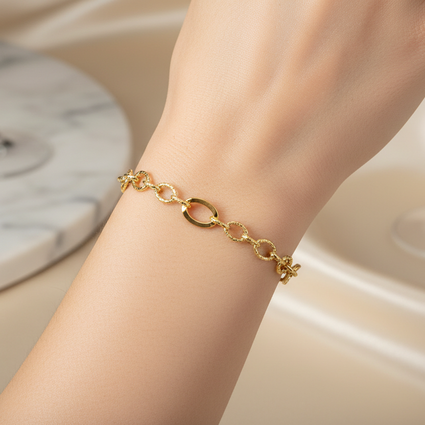 Bracciale a maglie ovali alternate in oro giallo 18KT (750) – Design moderno ed elegante