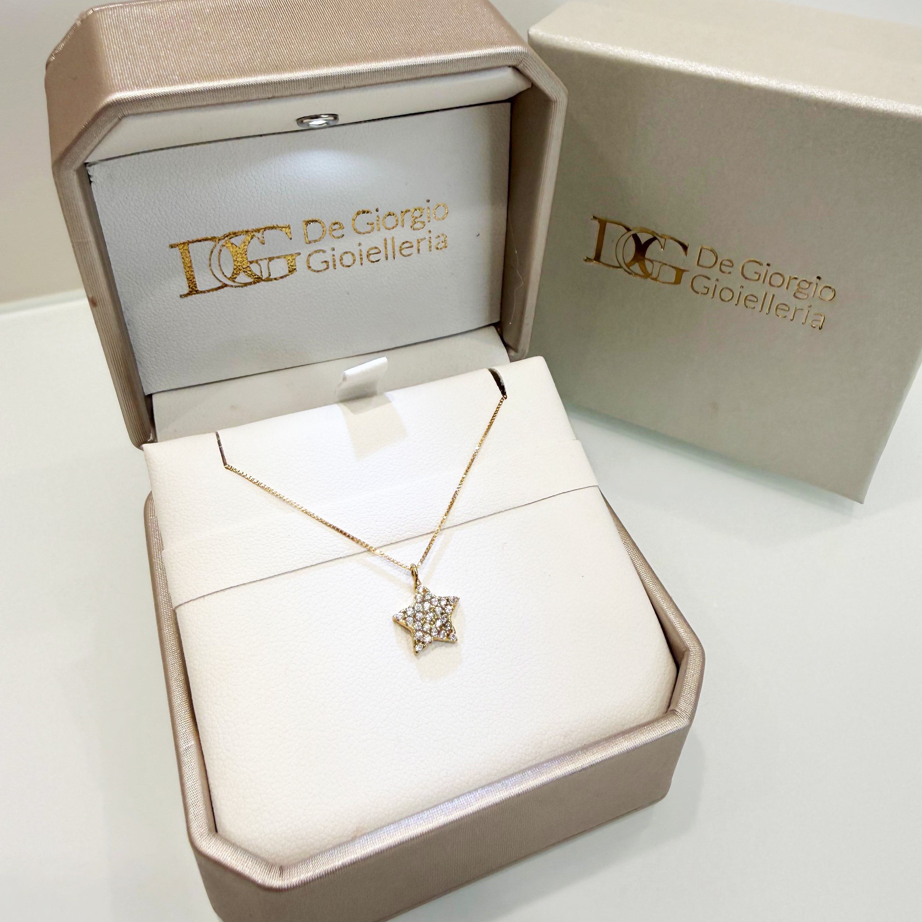 Collana con stella pavé in oro giallo 18KT (750) con zirconi bianchi – Made in Italy