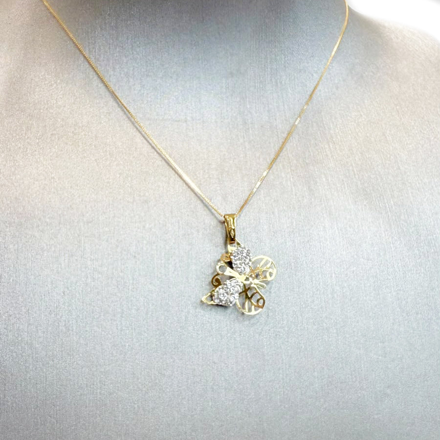 Collana con ciondolo farfalla e cuori zirconati in oro giallo 18 KT (750)