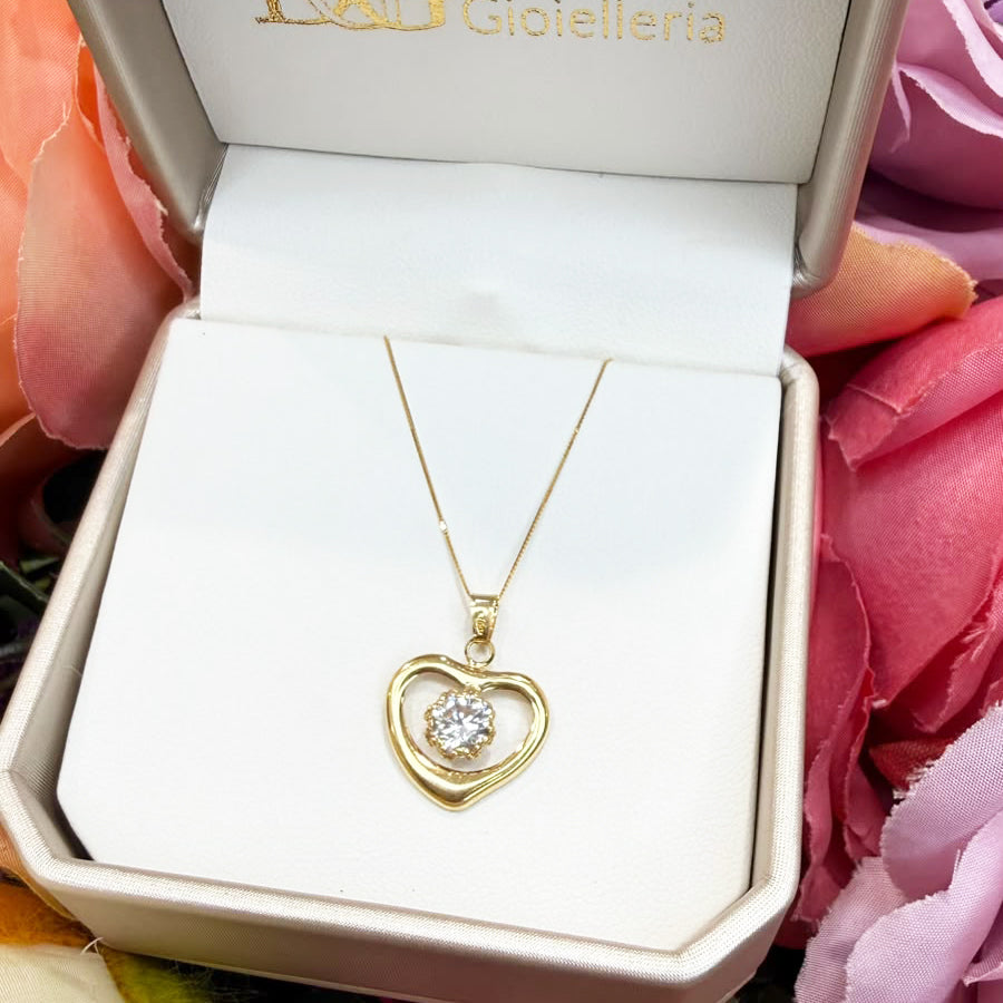 Collana con Ciondolo Cuore e Zircone Centrale in Oro Giallo 18 KT