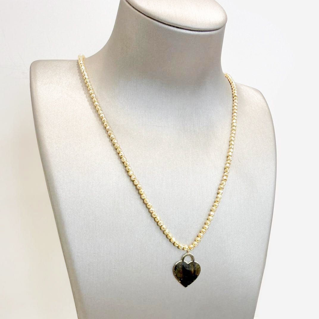 Collana con cuore incidibile in oro giallo 18KT (750) e sfere diamantate