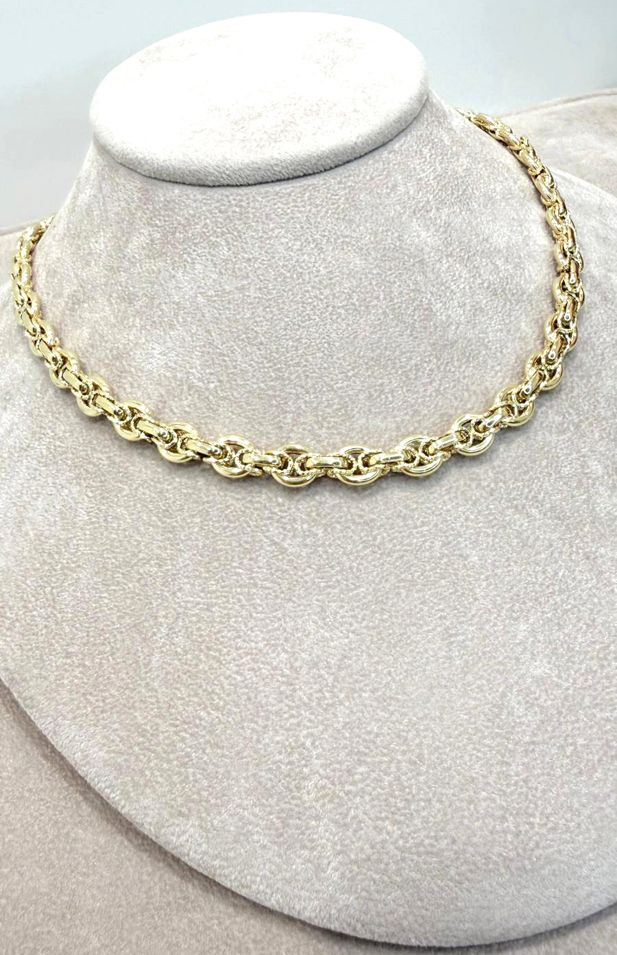 Collana in Oro Giallo 18 KT con Maglie Intrecciate