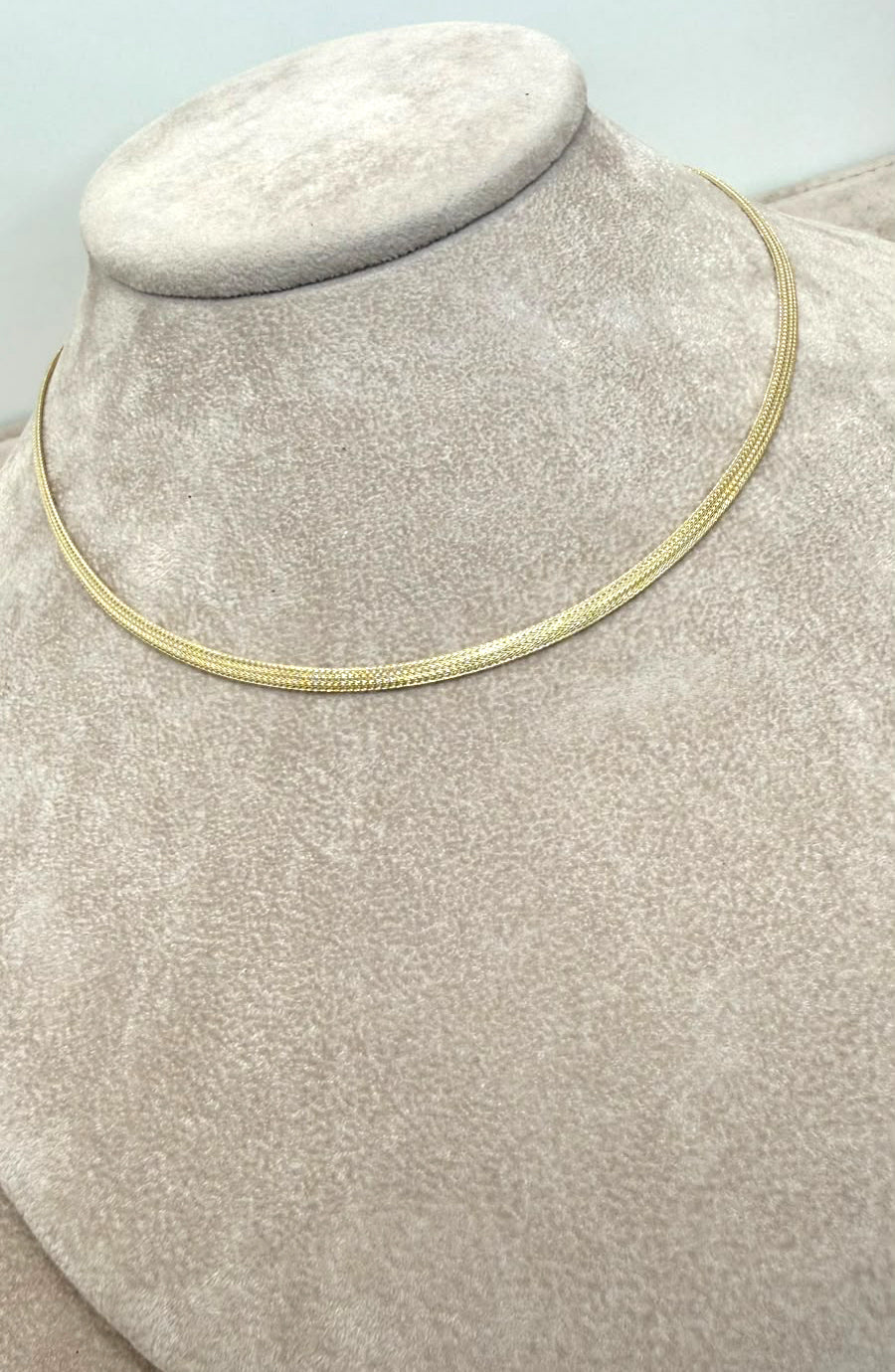 COLLANA MULTIFILO IN ORO 18 KT