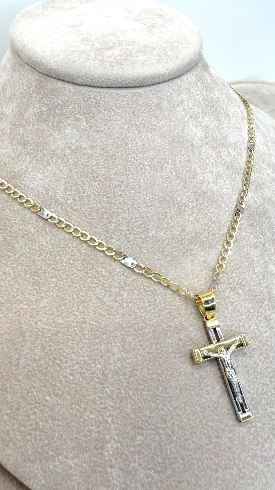 COLLANA DA UOMO CON CROCE CROCIFISSO IN ORO 18 KT