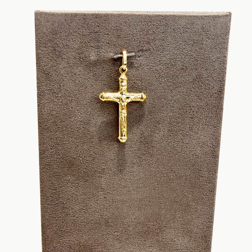 Ciondolo croce con Cristo da uomo in oro giallo 18 Kt (750)