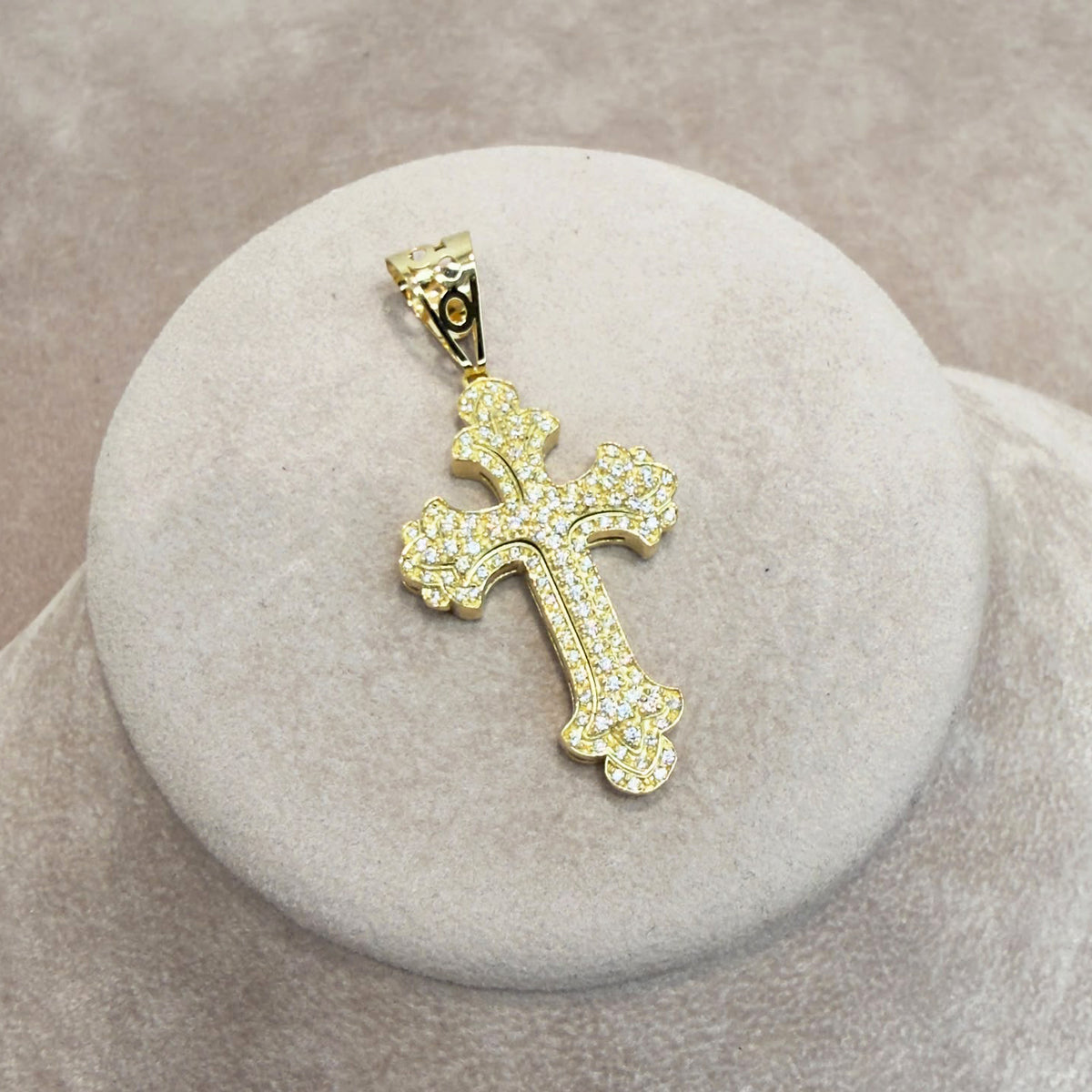 PENDENTE CROCE UOMO IN ORO GIALLO 18 KT (750) CON ZIRCONI