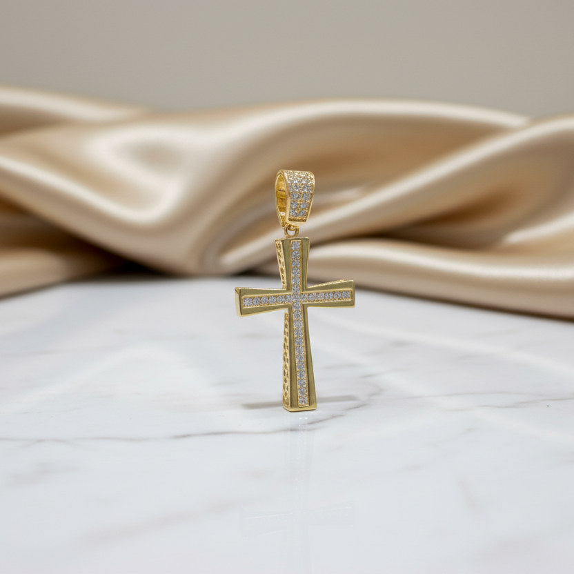 Ciondolo croce pavé di zirconi in oro giallo 18KT (750) – Made in Italy