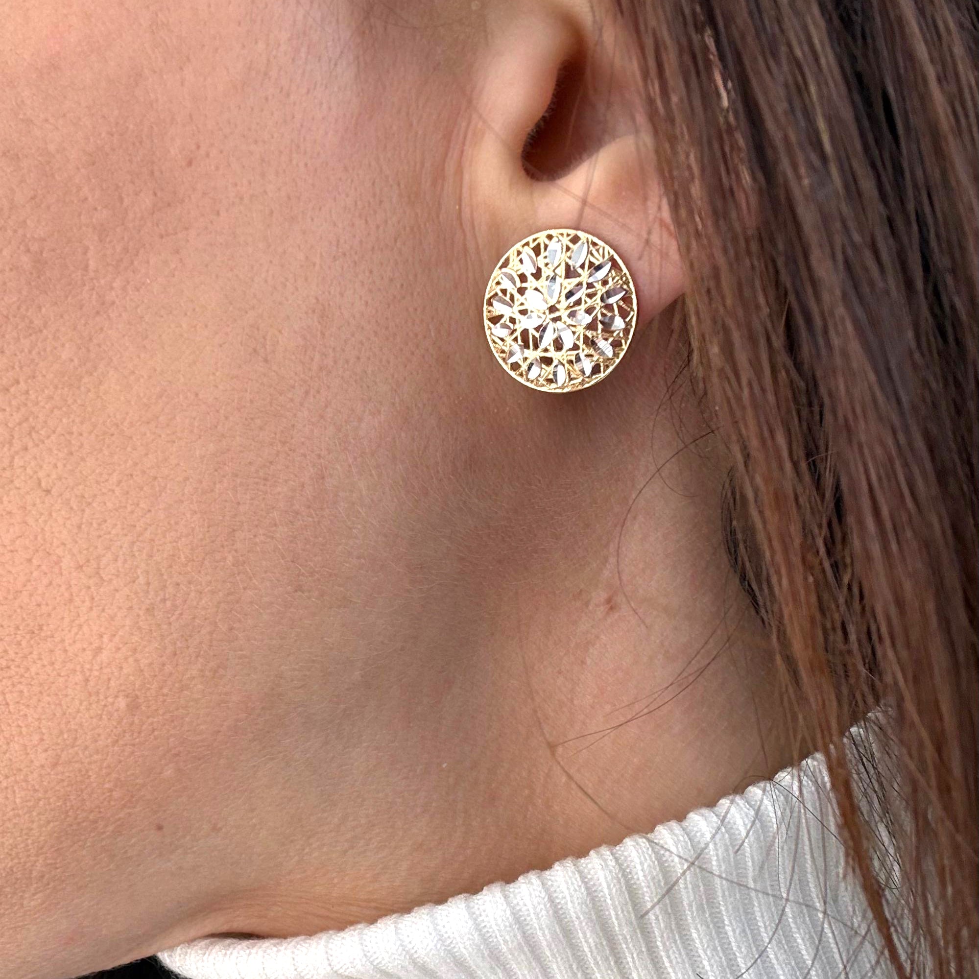 Orecchini a lobo tondi traforati in oro giallo 18KT (750) – Made in Italy