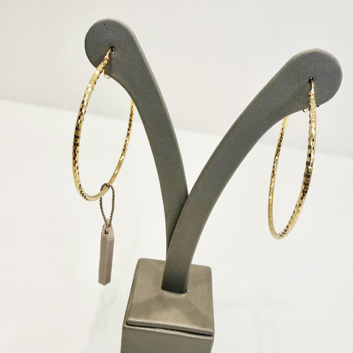 Orecchini a cerchio in oro giallo 18KT (750)