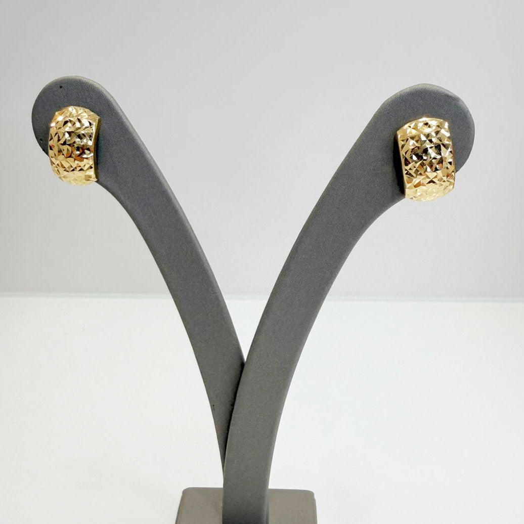 Orecchini a cerchio da donna in oro giallo lavorato 18 Kt (750) – Terza misura