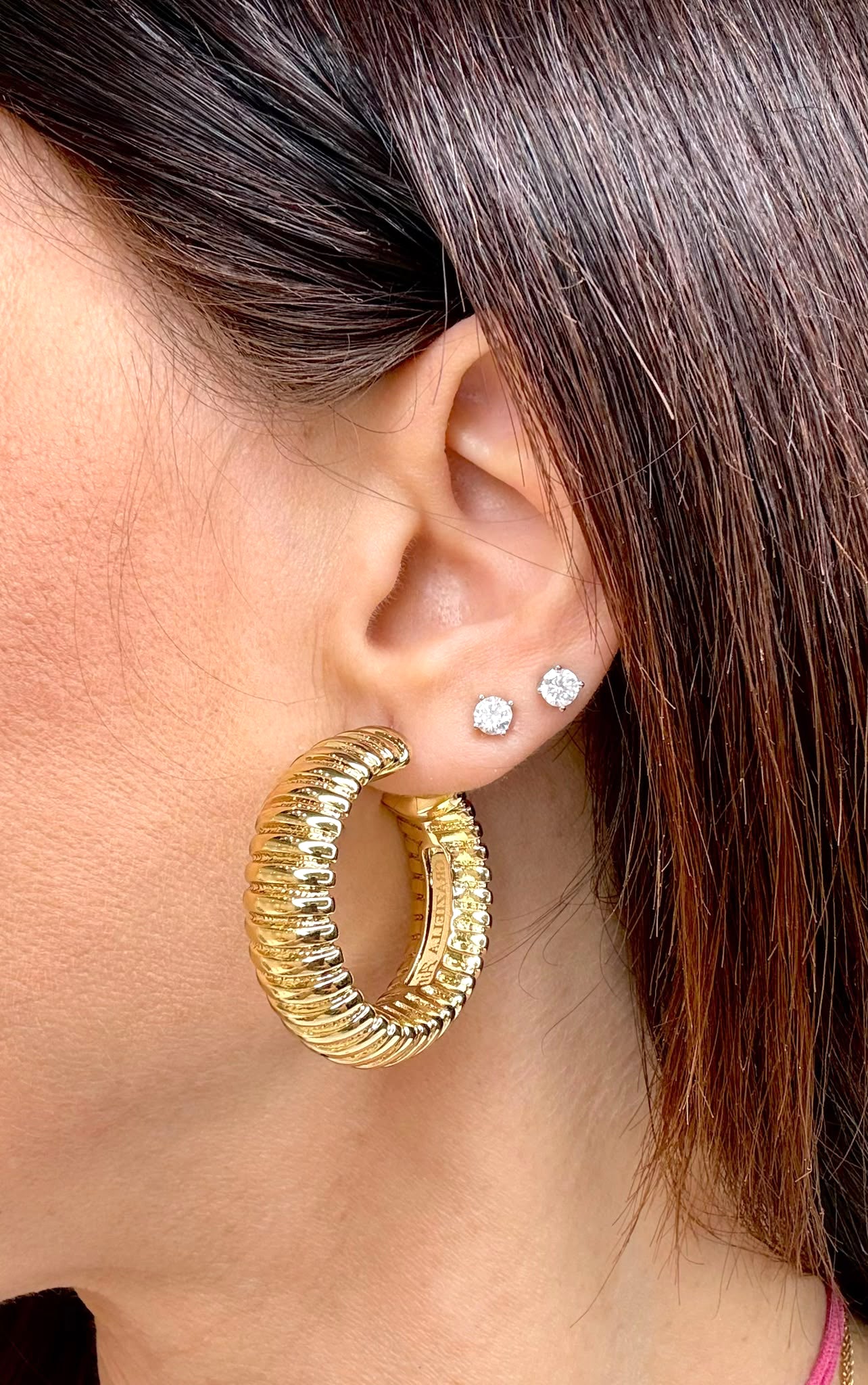 Orecchini a cerchio bombati in oro giallo 18 KT (750)
