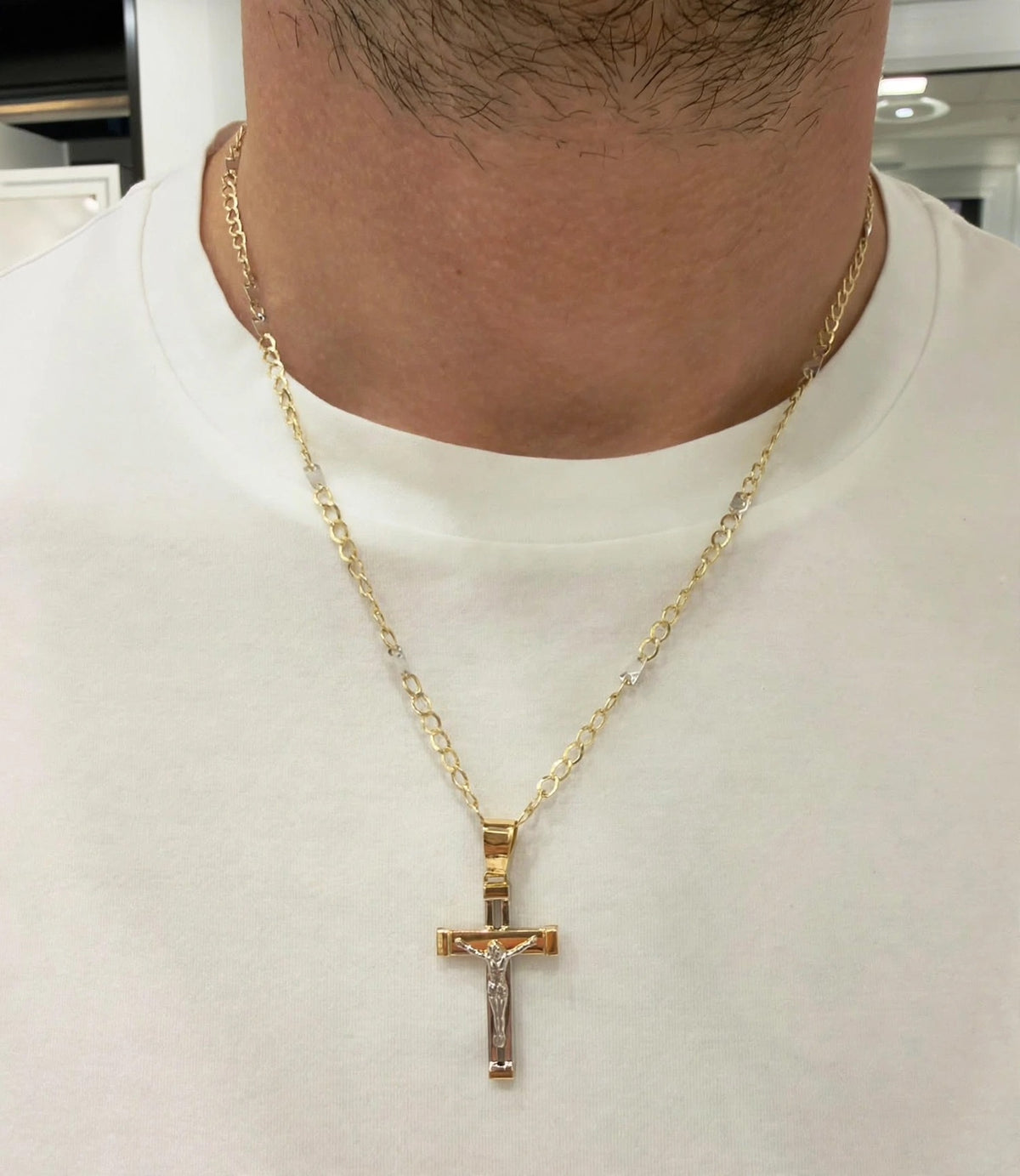COLLANA DA UOMO CON CROCE CROCIFISSO IN ORO 18 KT