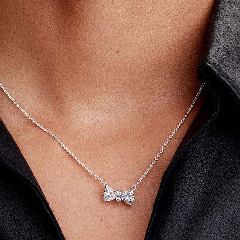 PANDORA GOLDEN NECKLACE WITH LARGE LIGHT BOW