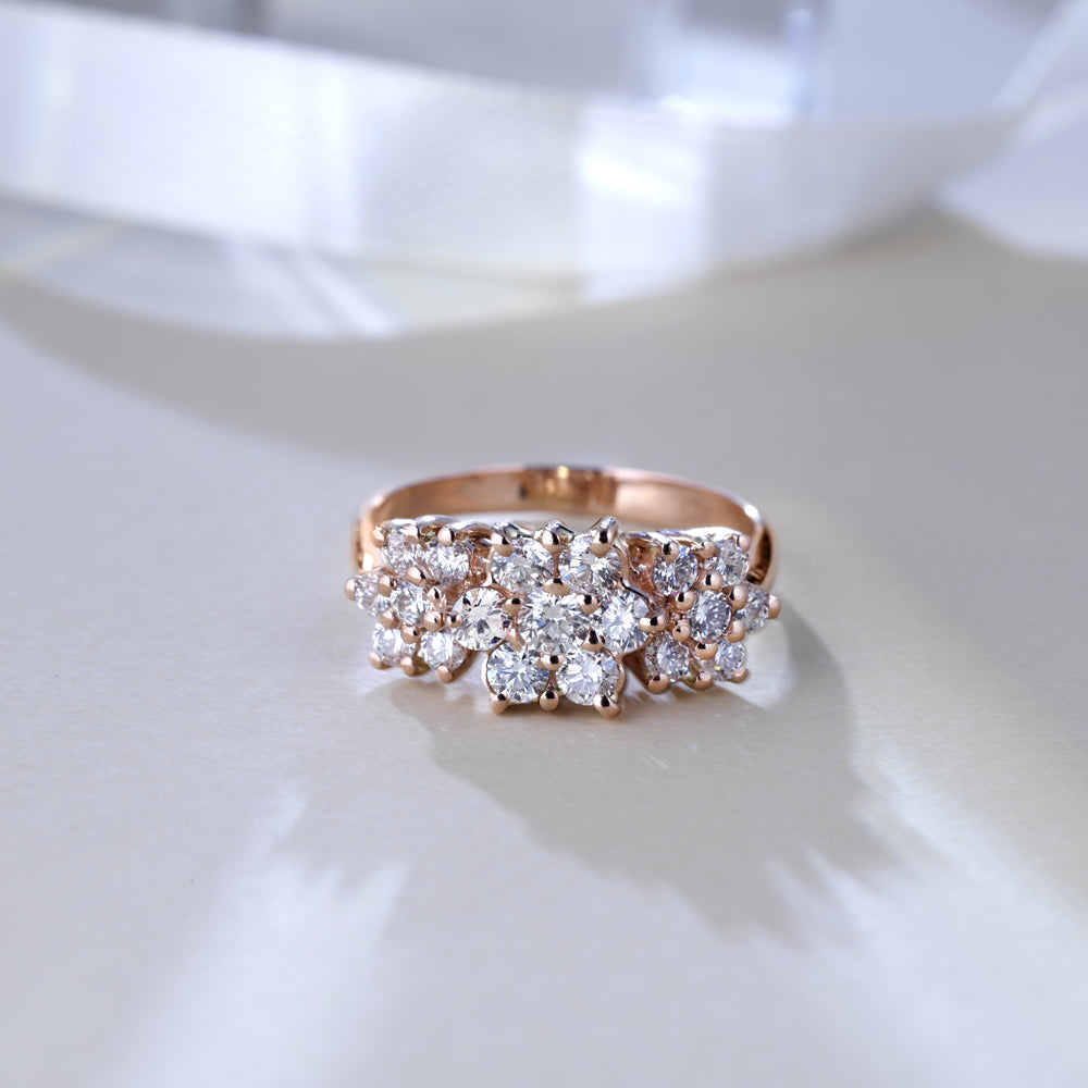 ANELLO IN ORO ROSA 18 CARATI CON DIAMANTI TAGLIO BRILLANTE