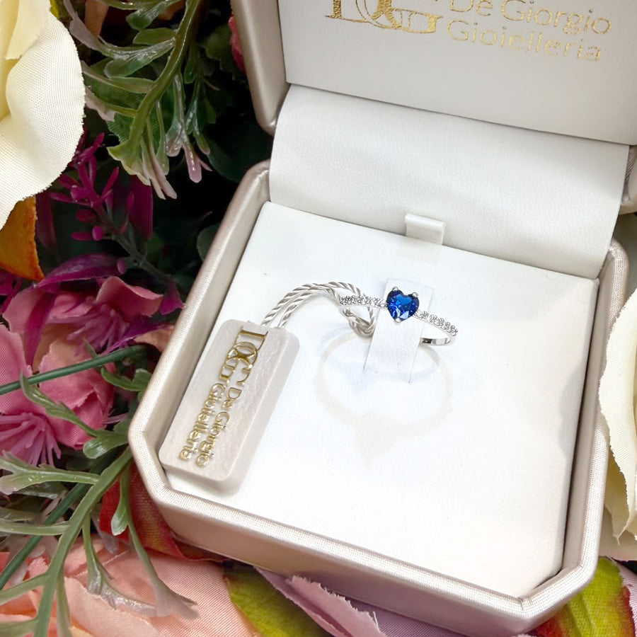 Anello Cuore Blu con Zirconi in Oro Bianco 18 KT
