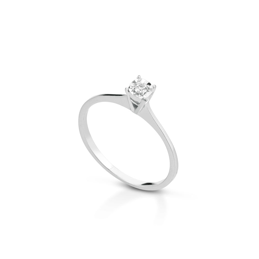 ANELLO SOLITARIO IN ORO BIANCO 18 CARATI E DIAMANTI