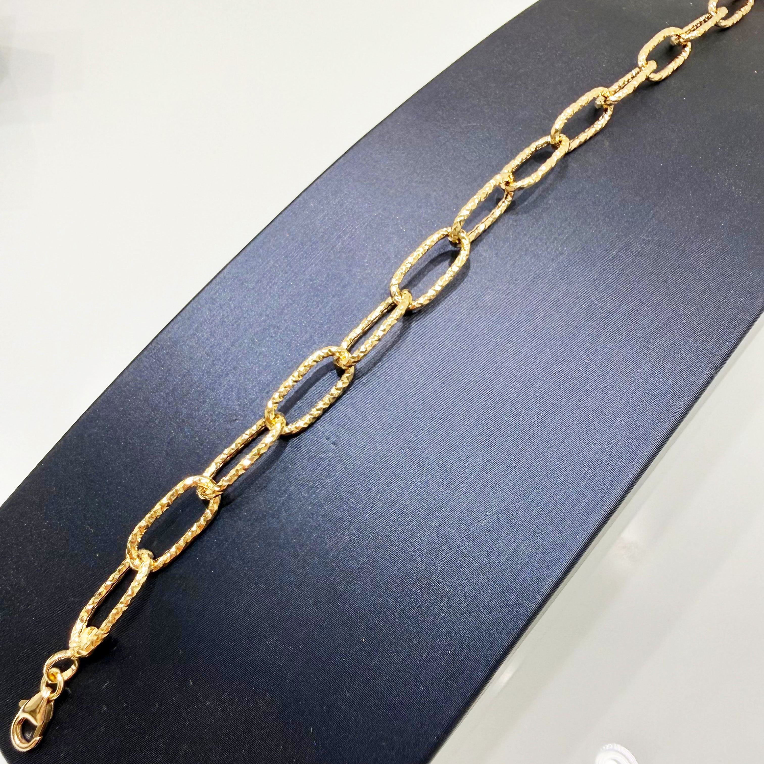 Bracciale a maglie ovali diamantate in oro giallo 18KT (750) – Made in Italy