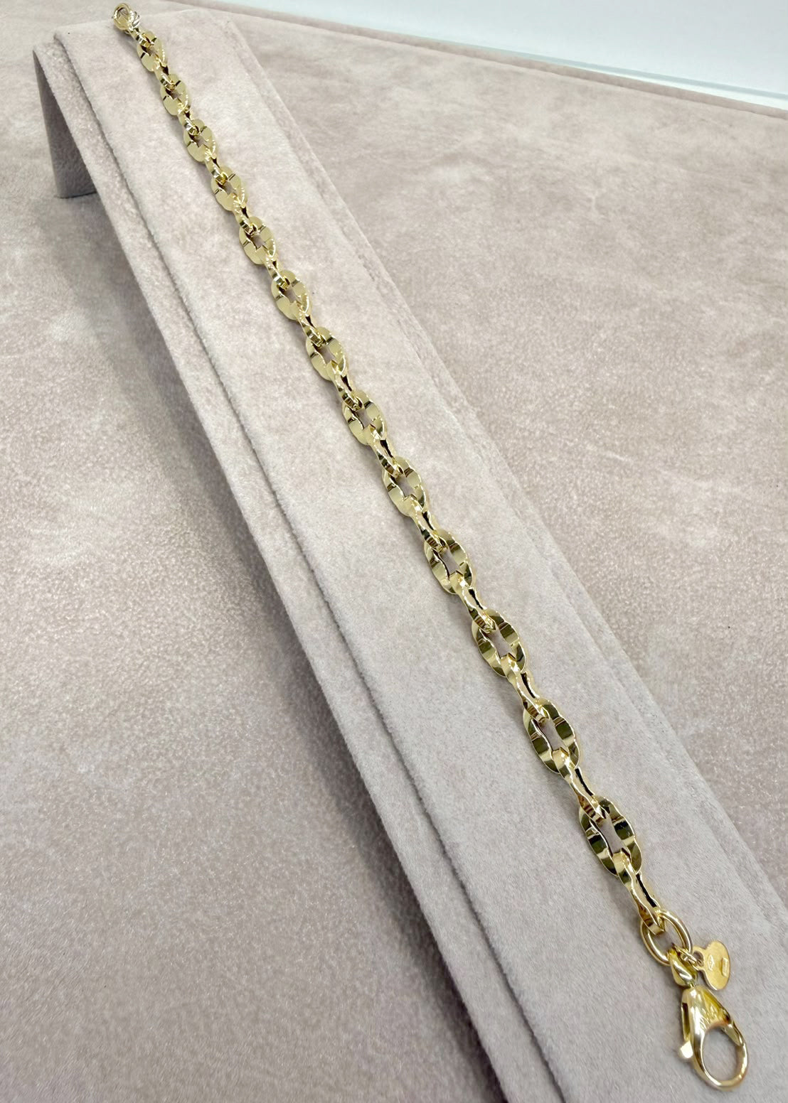 BRACCIALE IN ORO GIALLO 18 KT (750) CON MAGLIE LAVORATE