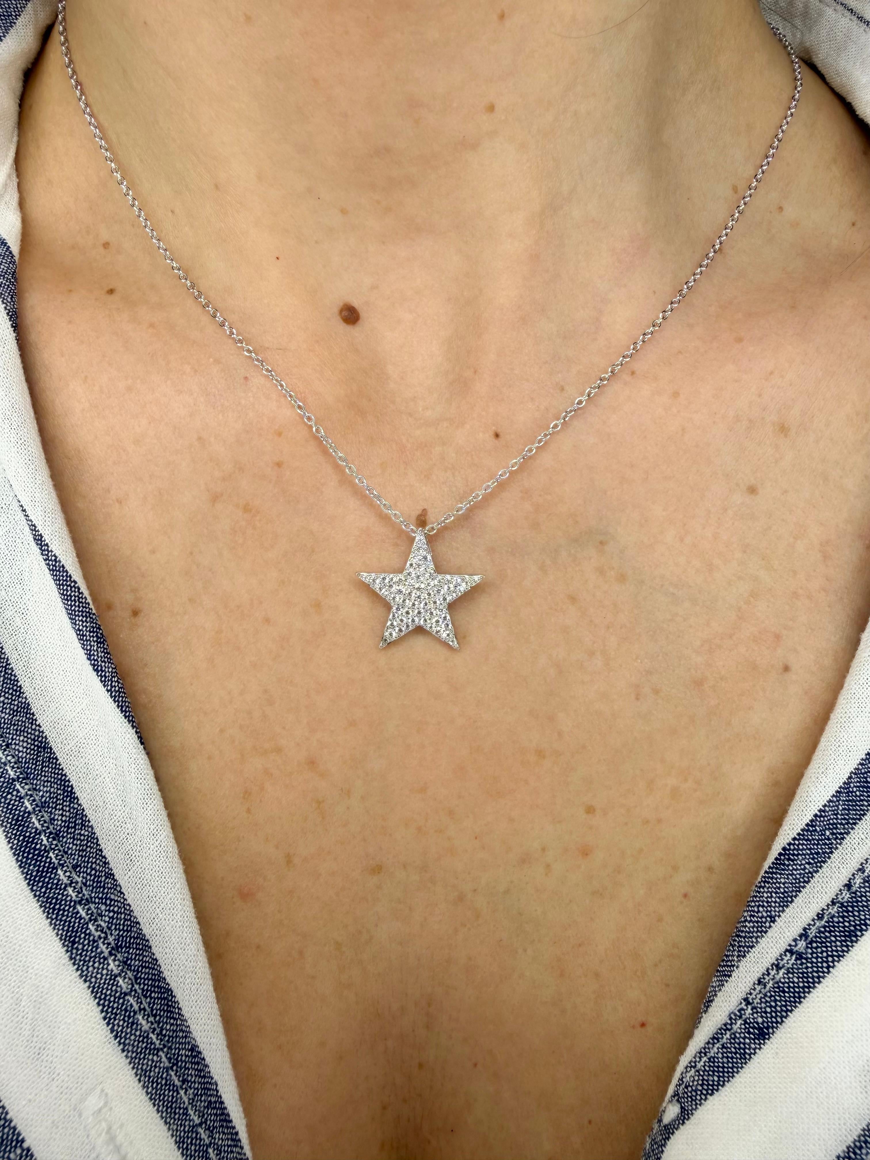 COLLANA STELLA CON ZIRCONI PAVÉ IN ARGENTO 925