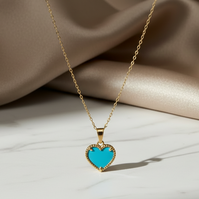 Collana con cuore azzurro in oro giallo 18KT (750) – Made in Italy