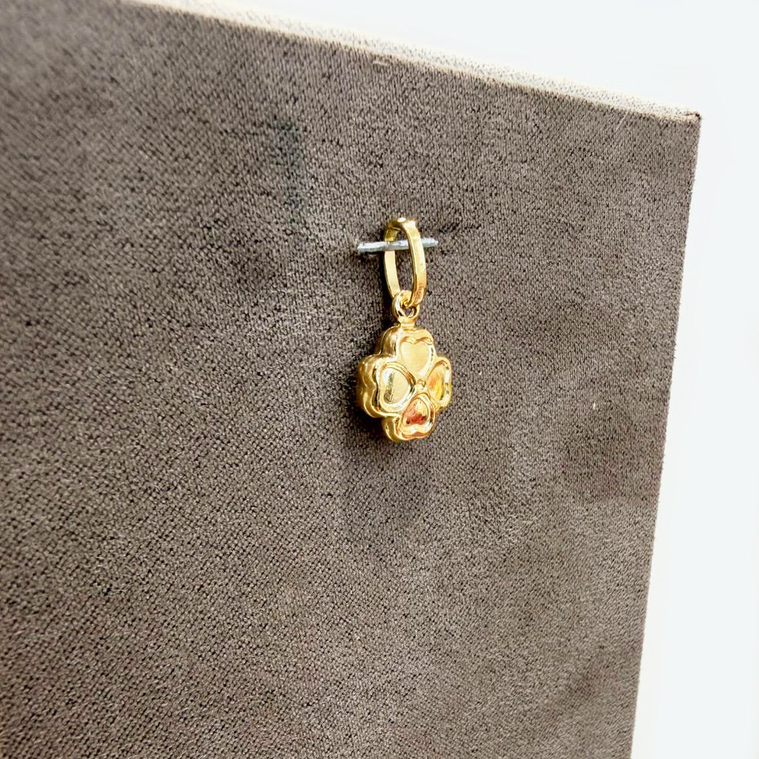 Ciondolo quadrifoglio unisex in oro giallo 18 Kt (750)