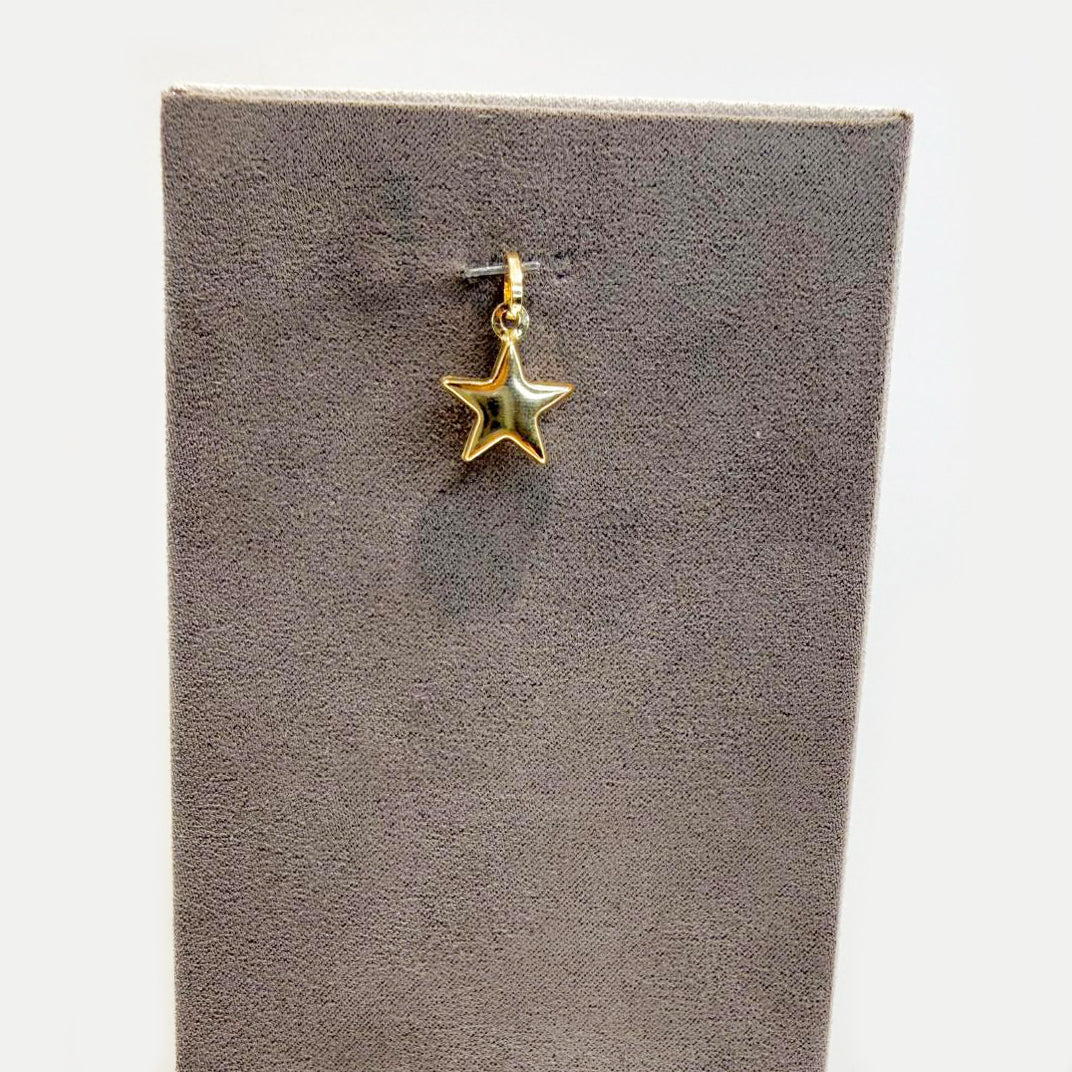 Ciondolo stella da donna in oro giallo 18 Kt (750)