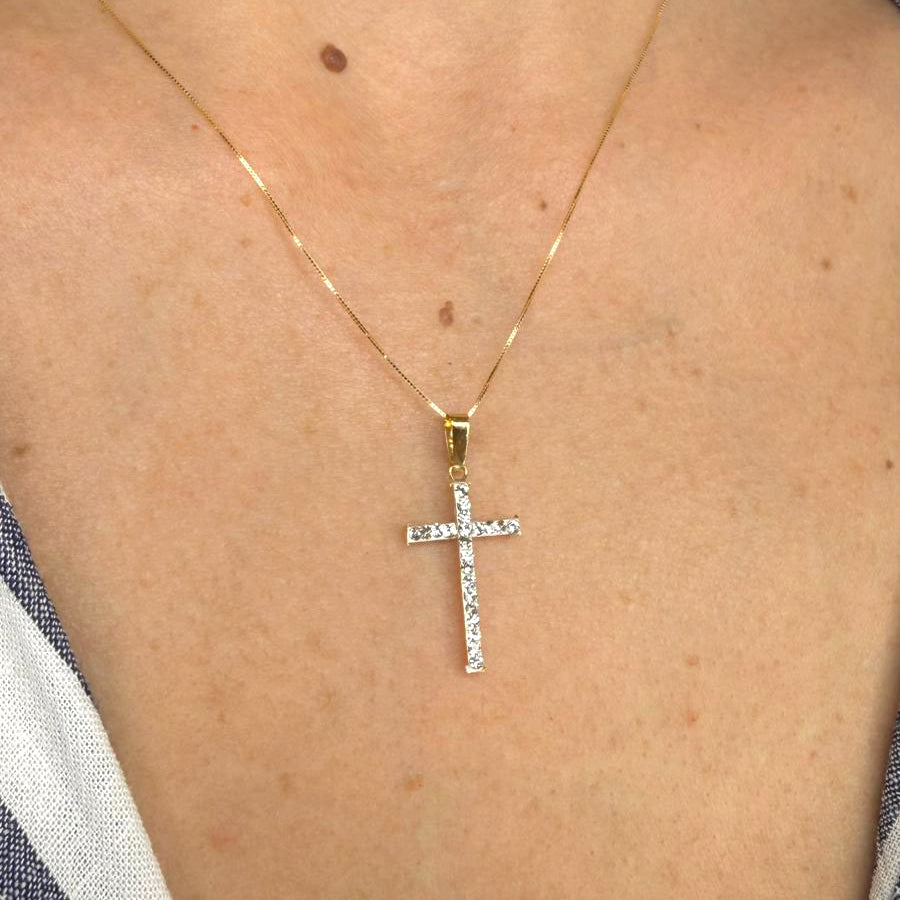 Collana croce con zirconi in oro giallo e bianco 18 KT (750)