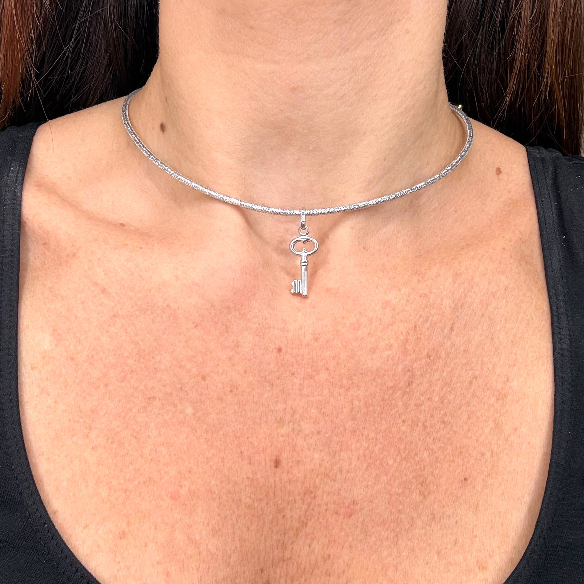 Ciondolo Chiave Portafortuna in Oro Bianco 18 KT