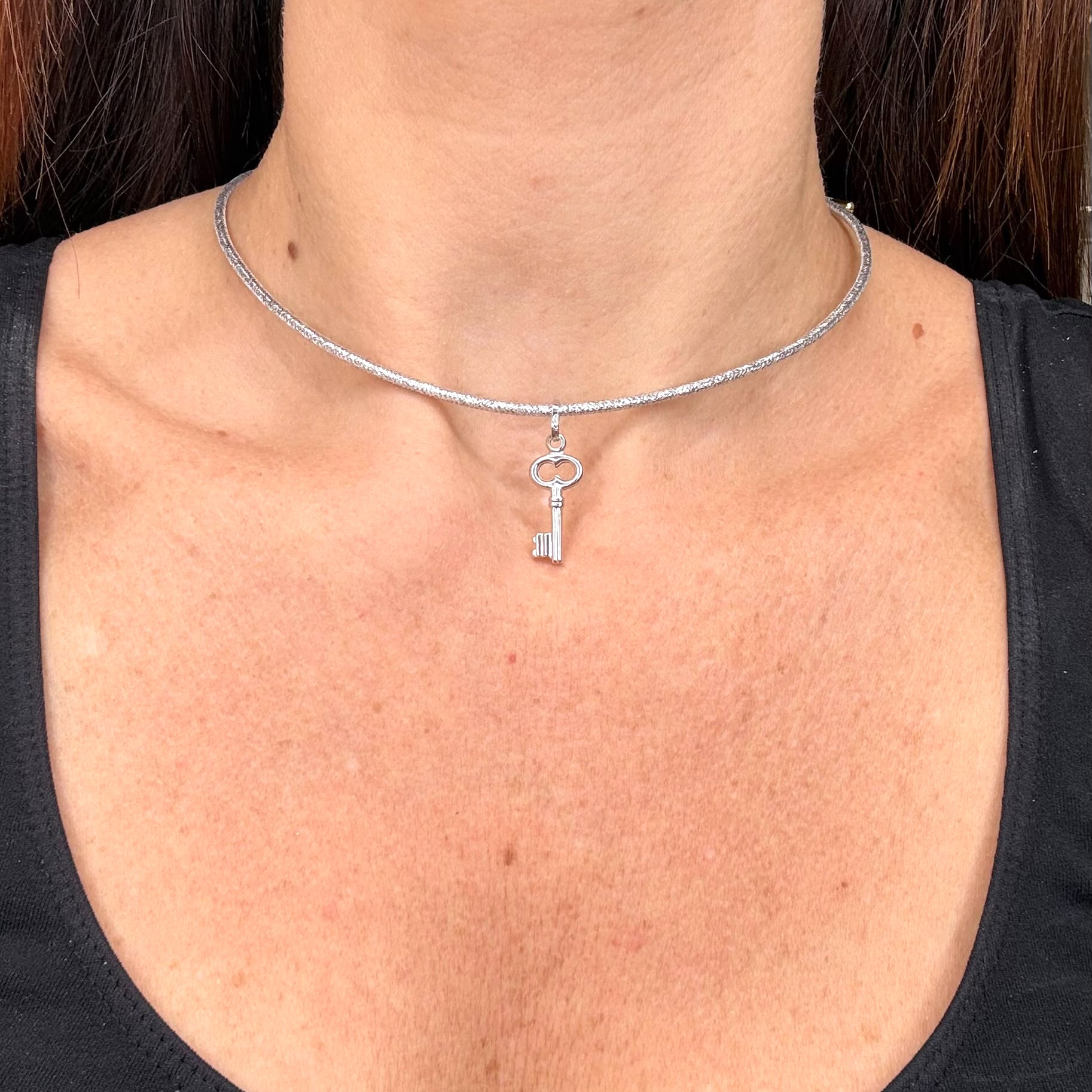 Ciondolo Chiave Portafortuna in Oro Bianco 18 KT