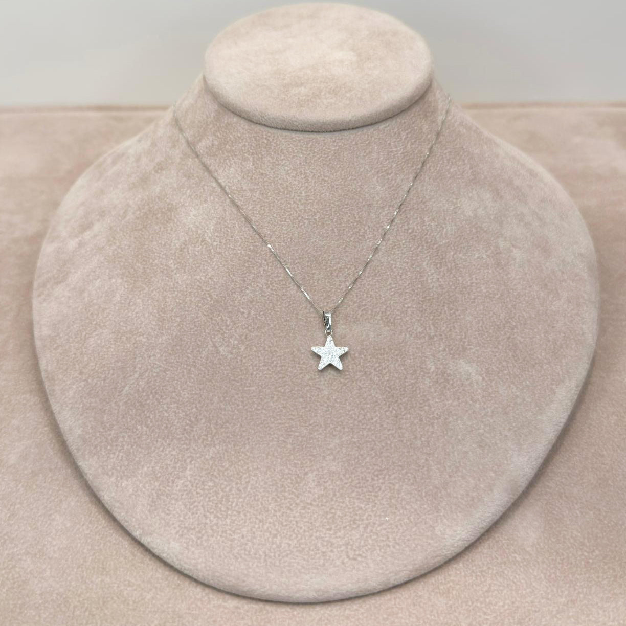 Collana con Ciondolo Stella e Zirconi in Oro Bianco 18 KT