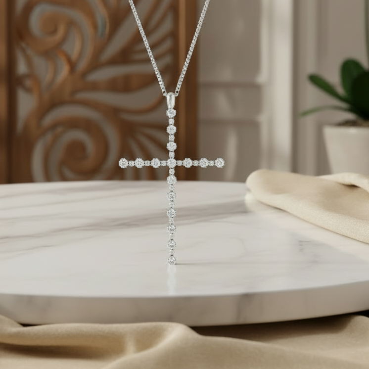 COLLANA CON CROCE DA DONNA IN ORO BIANCO 18KT E DIAMANTI