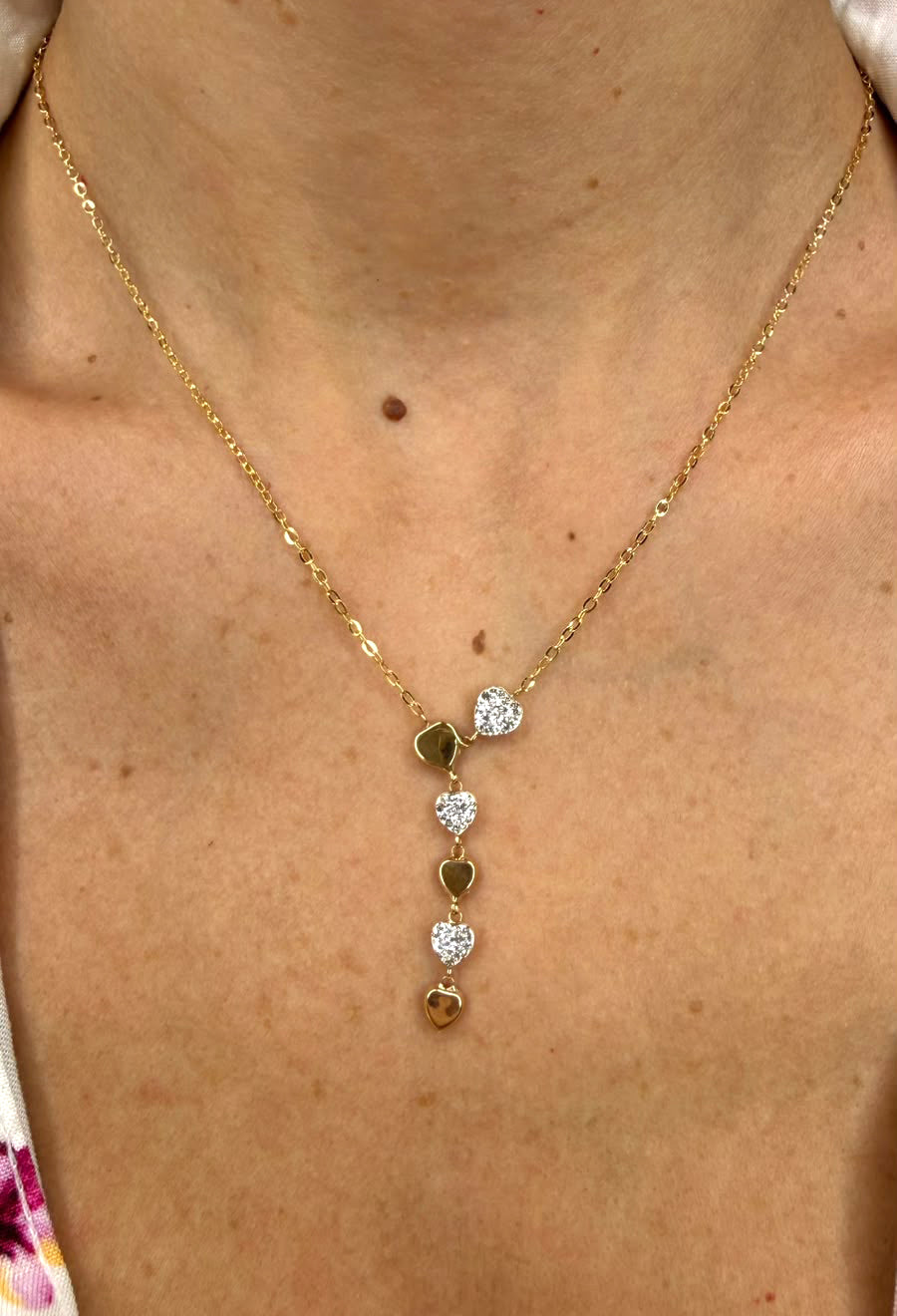 Collana con cuori e zirconi in oro giallo 18 KT (750)