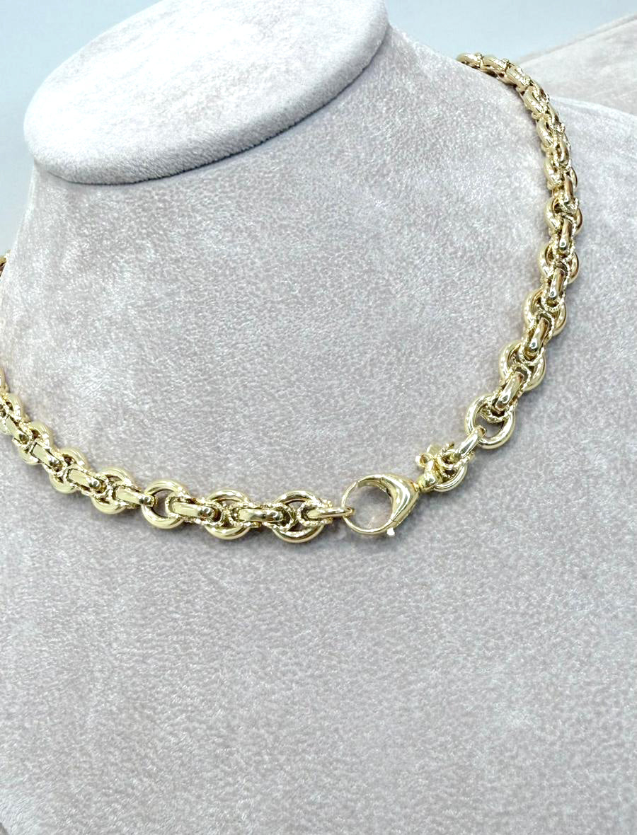 Collana in Oro Giallo 18 KT con Maglie Intrecciate