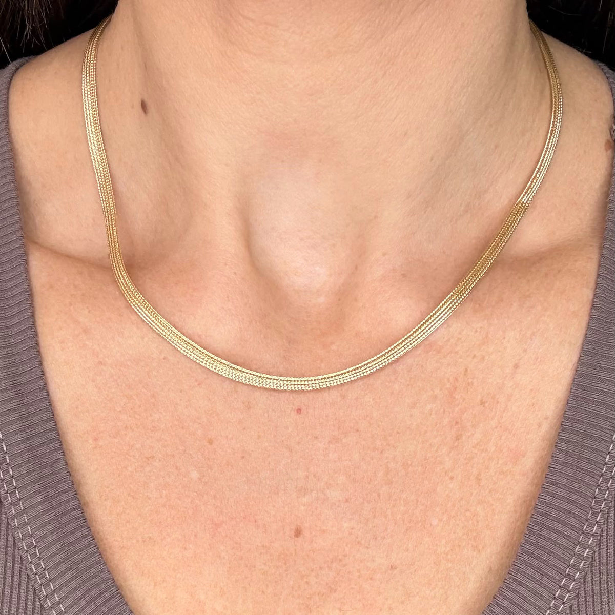 COLLANA MULTIFILO IN ORO 18 KT