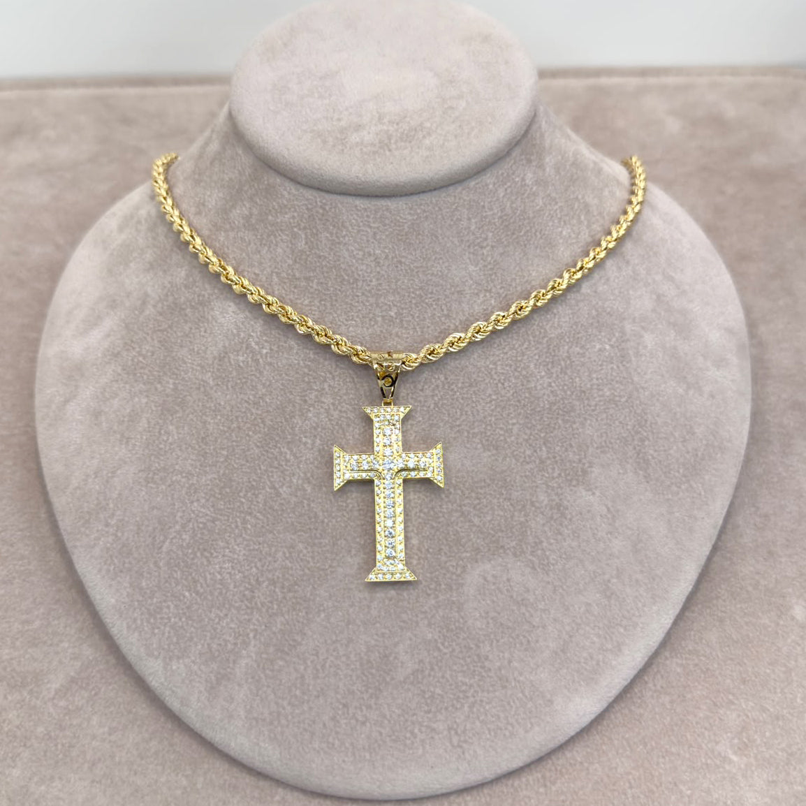 COLLANA CON CROCE IN ORO GIALLO 18 KT (750) CON ZIRCONI BIANCHI