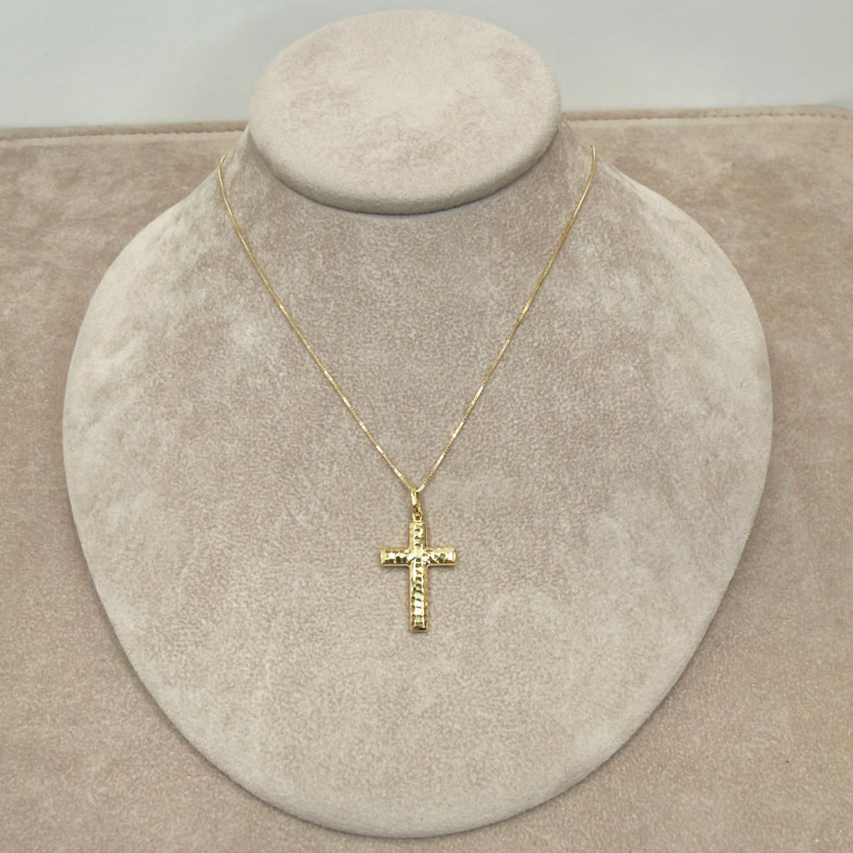 Collana Uomo con Croce Diamantata in Oro Giallo 18 KT (750)