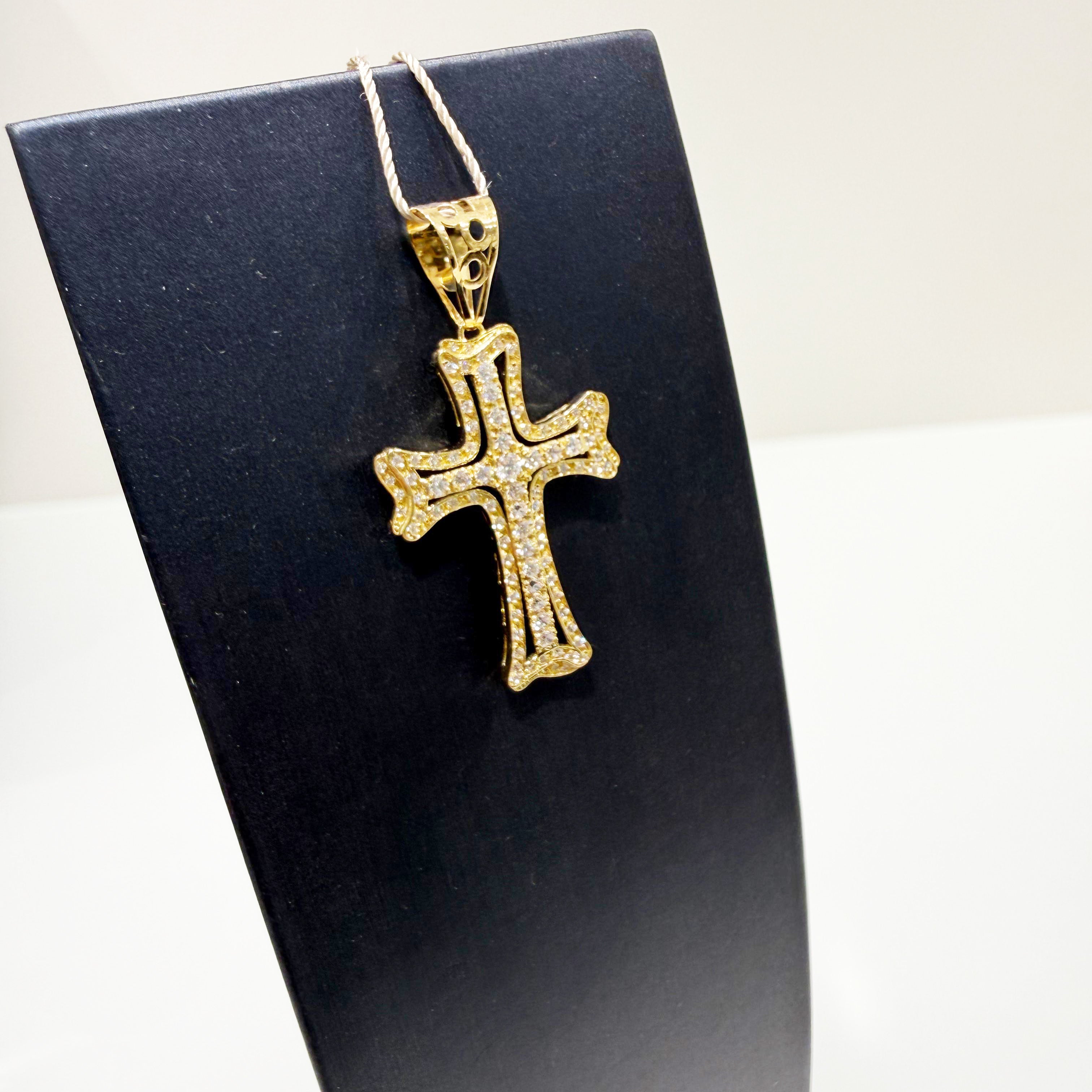Ciondolo croce grande con pavé di zirconi in oro giallo 18KT (750) – Made in Italy
