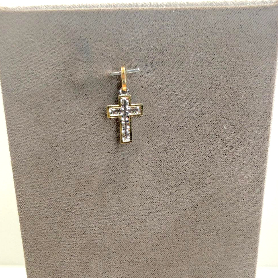 Ciondolo croce unisex in oro giallo e bianco 18 Kt (750) con lavorazione diamantata