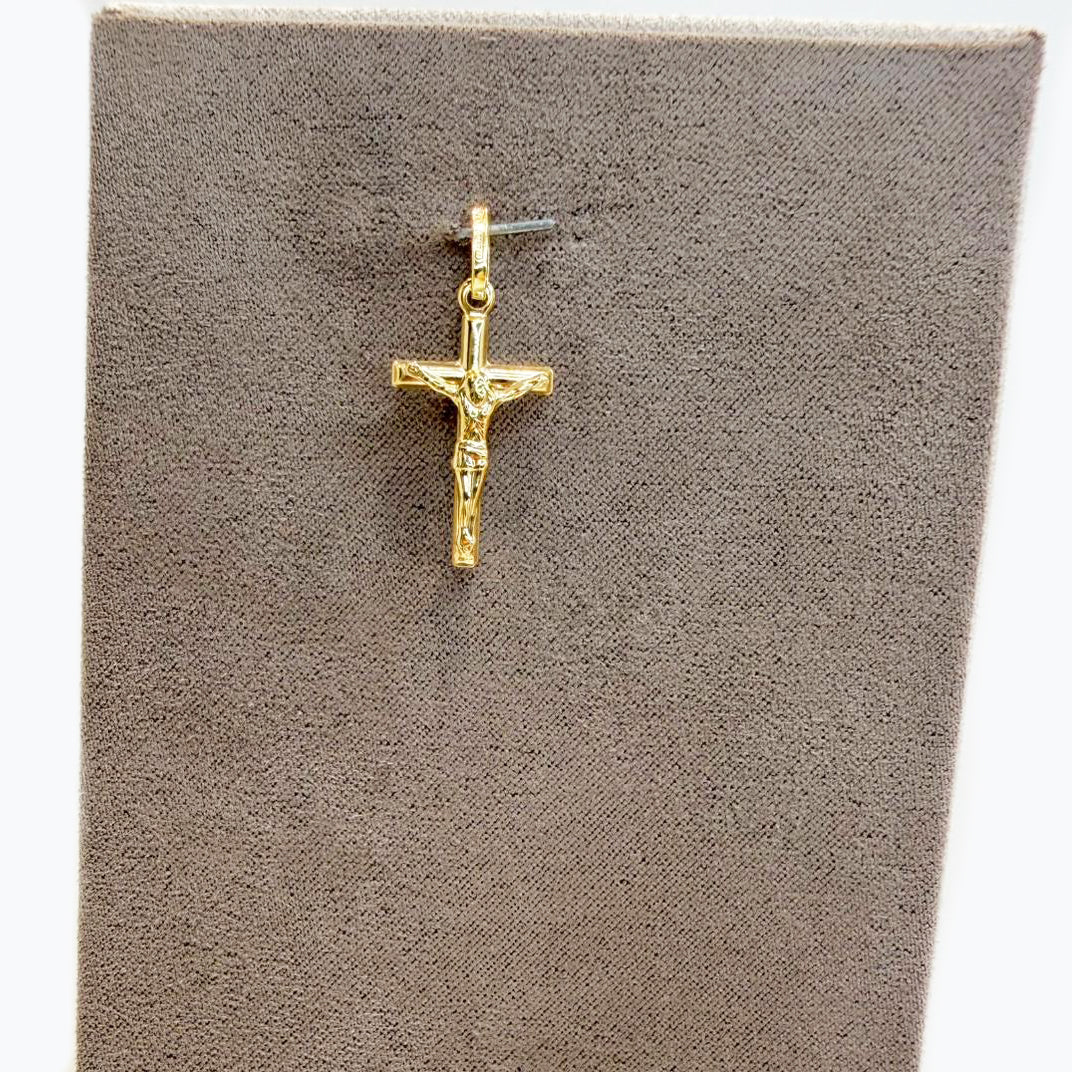 Ciondolo croce con Cristo da uomo in oro giallo 18 Kt (750)