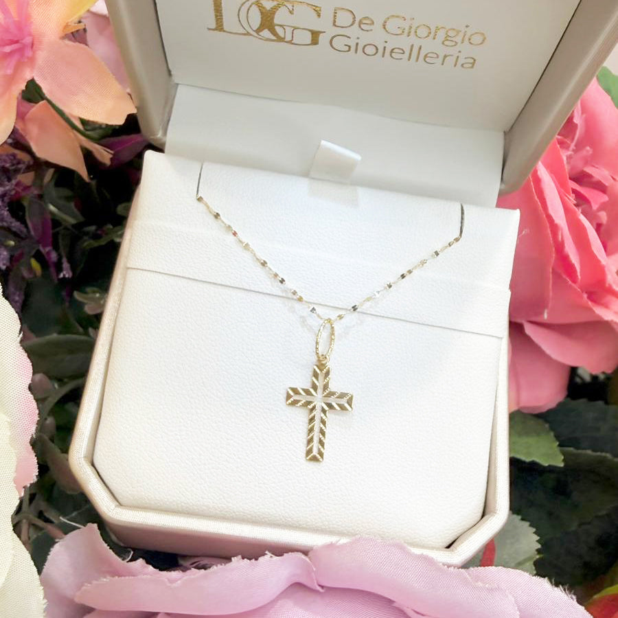 Croce lavorata in oro giallo 18 KT (750)