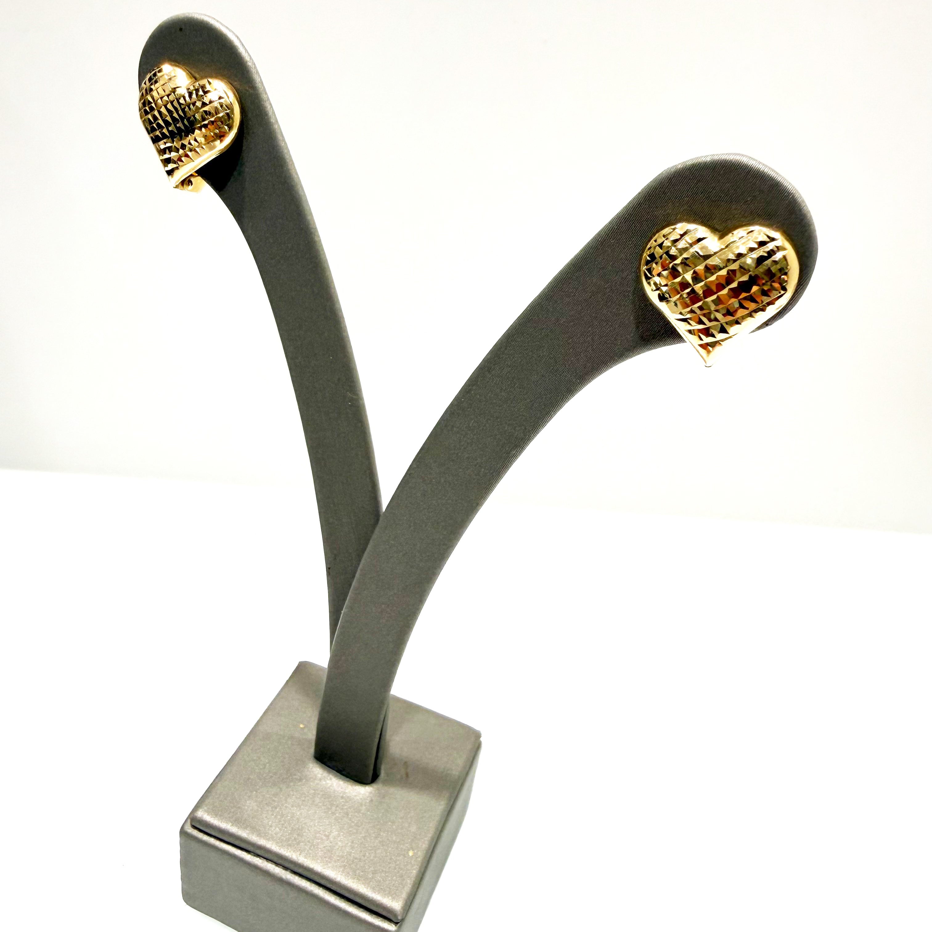 Orecchini a cuore lavorazione diamantata in oro giallo 18KT (750) – Made in Italy