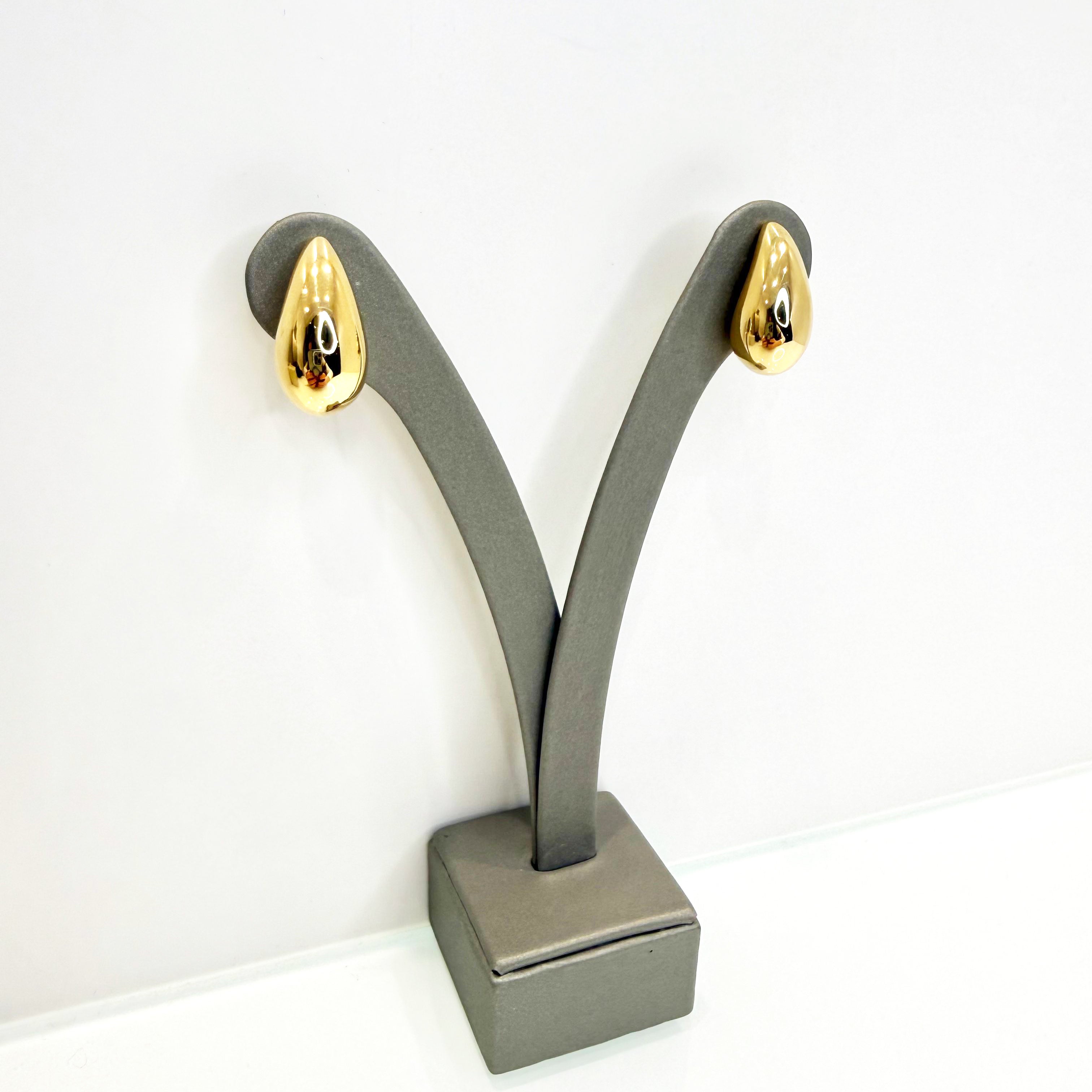 Orecchini goccia bombata in oro giallo 18KT (750) – Made in Italy
