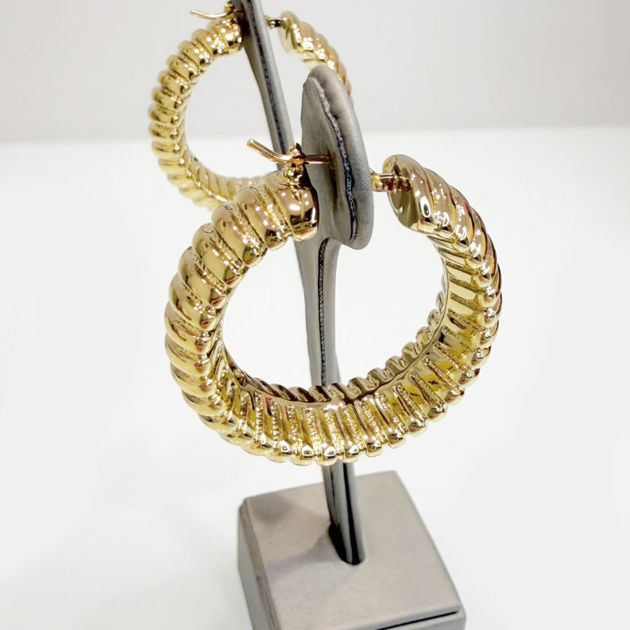Orecchini a cerchio bombati in oro giallo 18 KT (750)